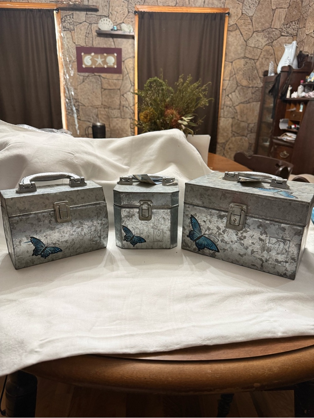 Vintage Caboodle Galvanized 3 Pc Set With Butterfly On Front Mirrors Inside 1980